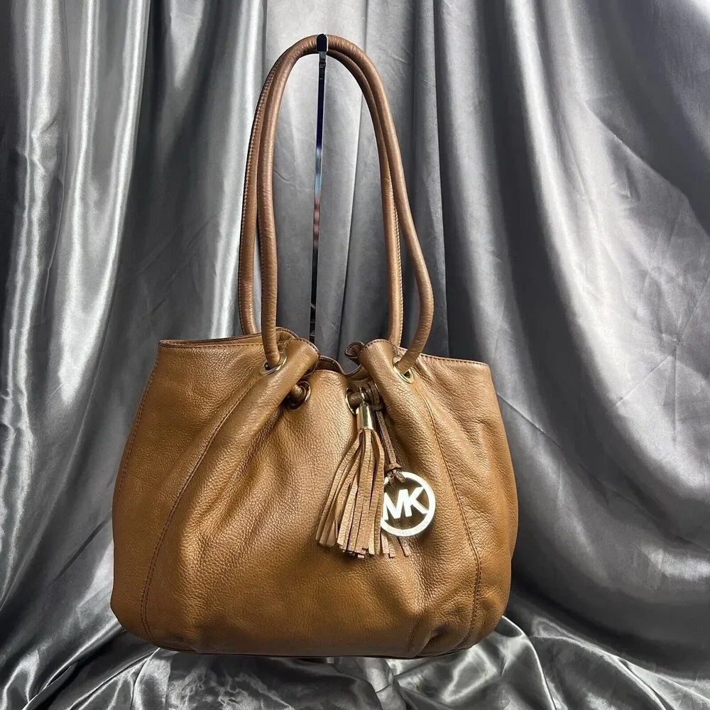 Michael Kors Astor Ring Handbag Camel Brown Tassel MK Purse Pebbled Leather Hobo